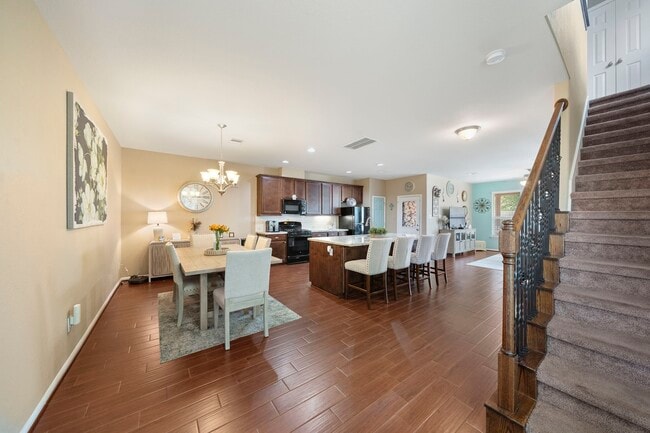 Foto del edificio - 2621 Wilson Creek Dr