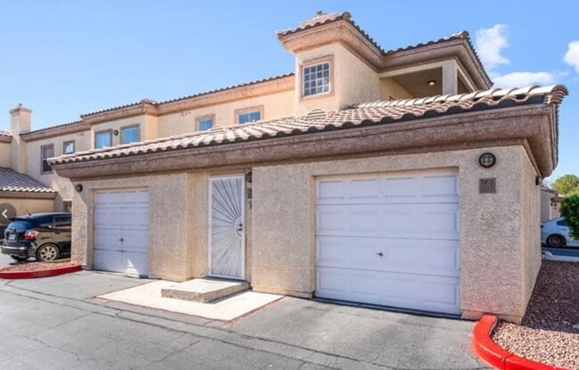 Building Photo - 3609 Pintadas St