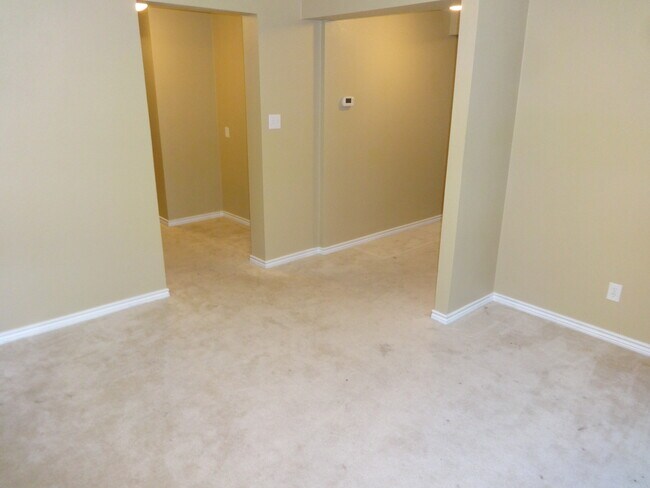 Building Photo - 3020 Timber Ridge Lane