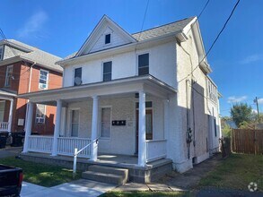 Building Photo - 506 N Loudoun St