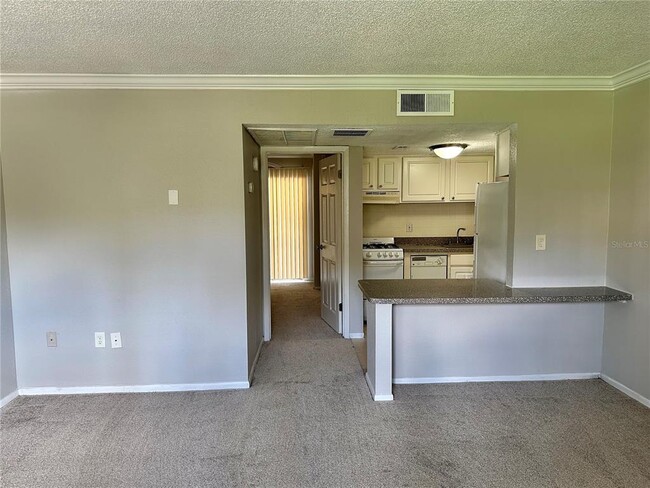 Building Photo - 121 Oyster Bay Cir