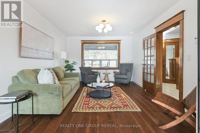 Building Photo - 89 Strathmore Blvd