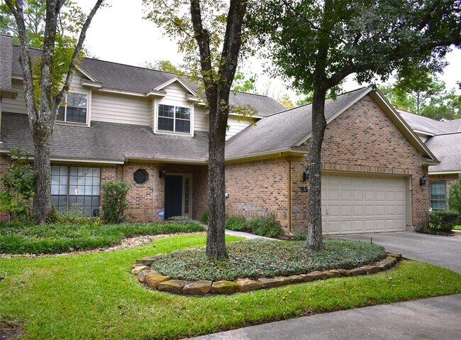 Building Photo - 25 Fairway Oaks Pl