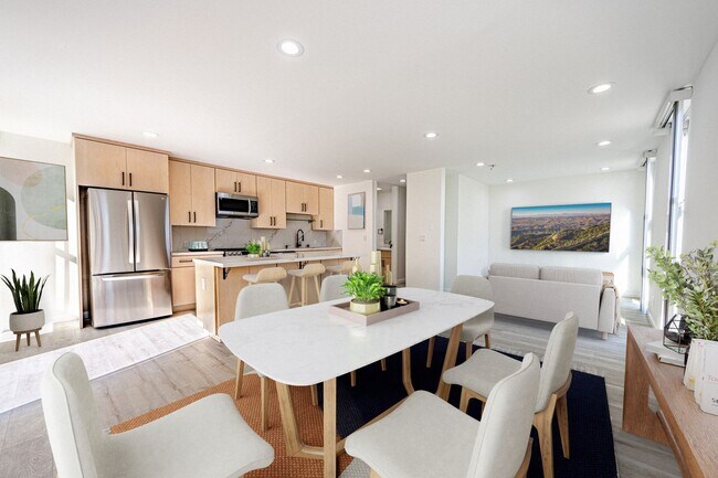 Foto del edificio - 1617 N Poinsettia Pl