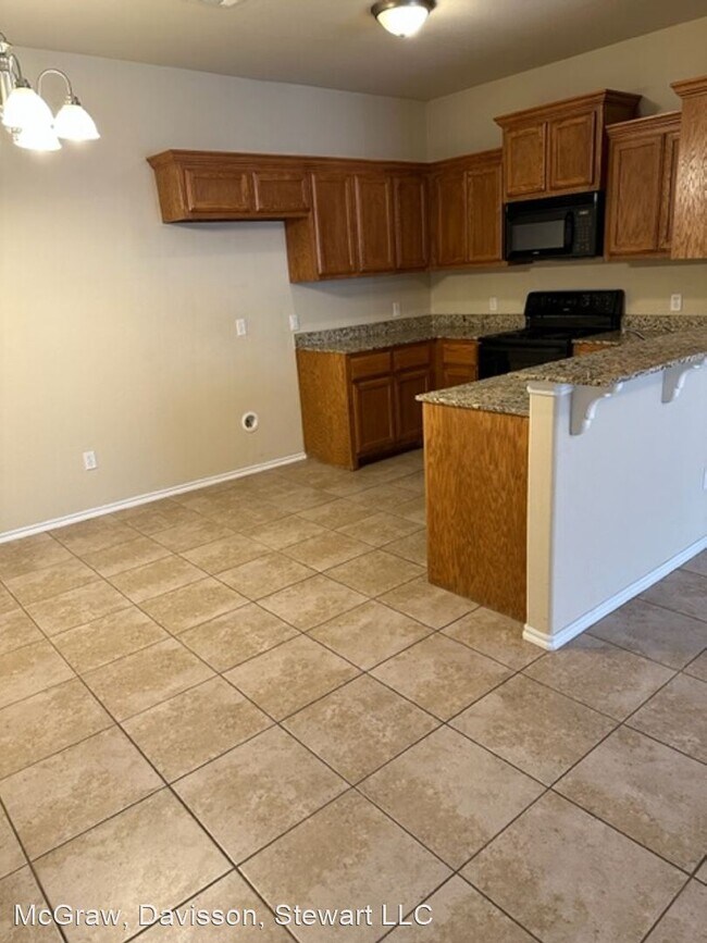 Building Photo - 3 br, 2 bath House - 11132 NW 5th Ter