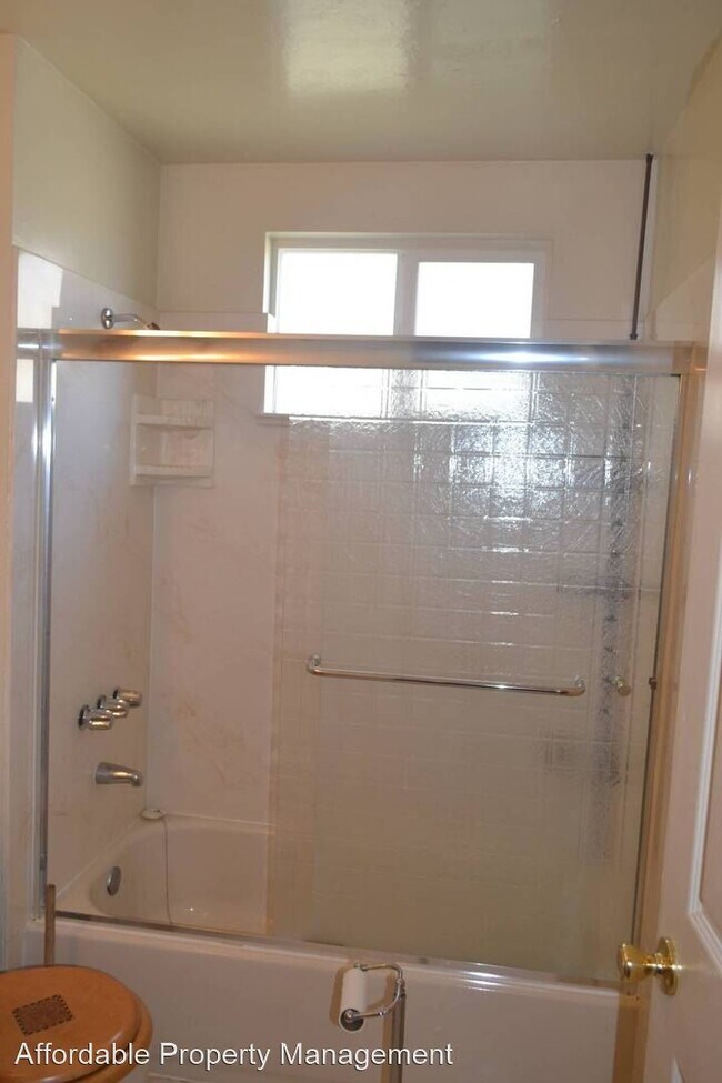 Building Photo - 3 br, 2 bath House - 17248 Via El Cerrito