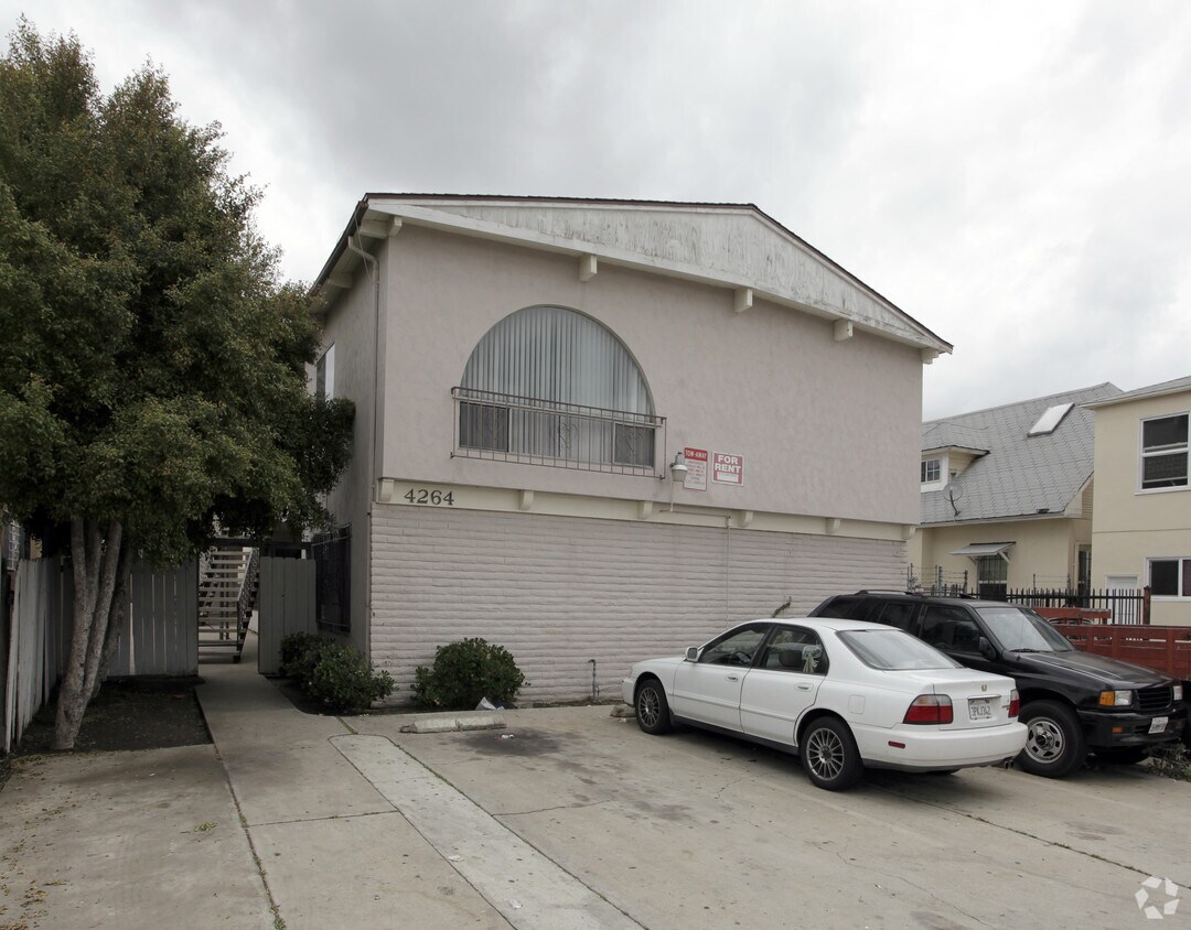 Building Photo - 4264 Euclid Ave