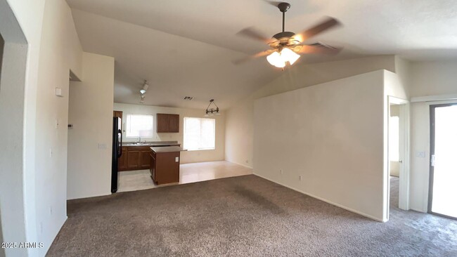 Foto del edificio - 10967 W Sheridan St
