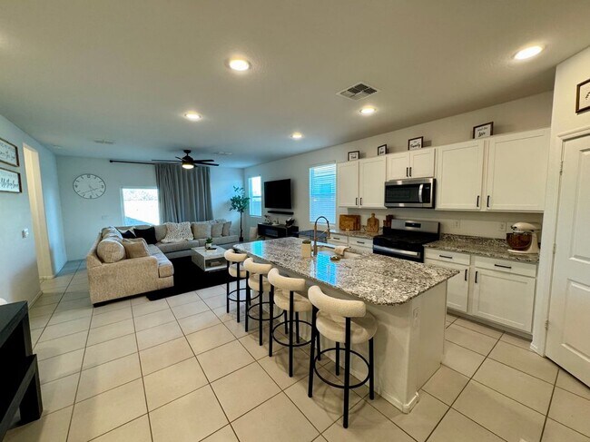 Building Photo - 25277 N 155th Dr