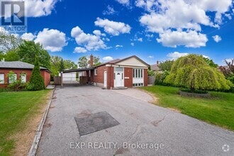 Building Photo - 374 Morrish Rd