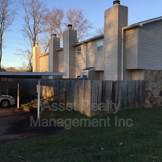 9153 Cedarpark Ln NW, Knoxville, TN 37923 Condo for Rent in Knoxville