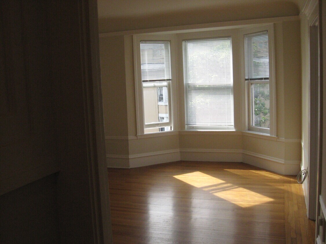 Primary Photo - 795 Geary St