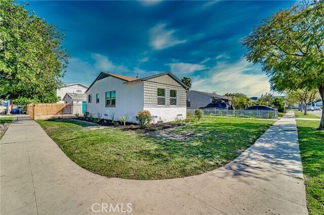 Foto del edificio - 1101 E 115th St