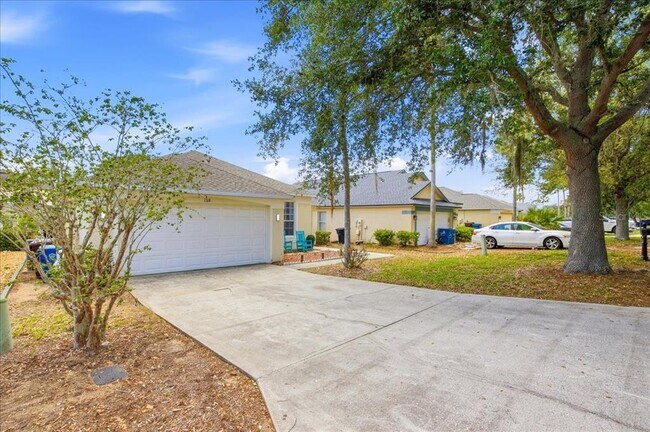 Building Photo - 1518 Gulfview Dr
