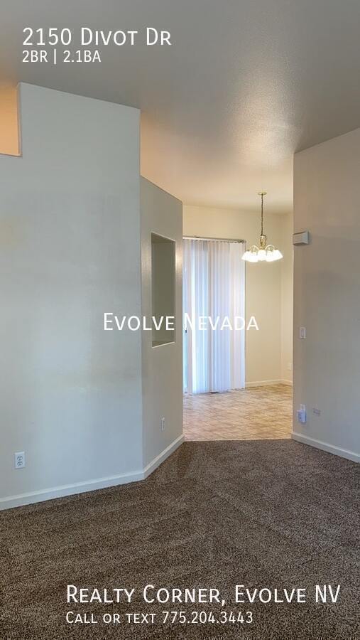 Building Photo - 2150 Divot Dr