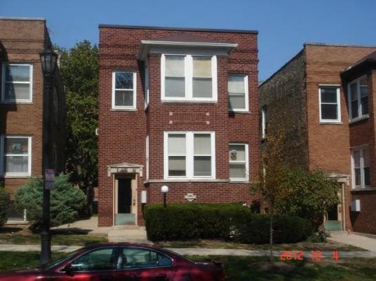 Primary Photo - 815-833 Mulford St