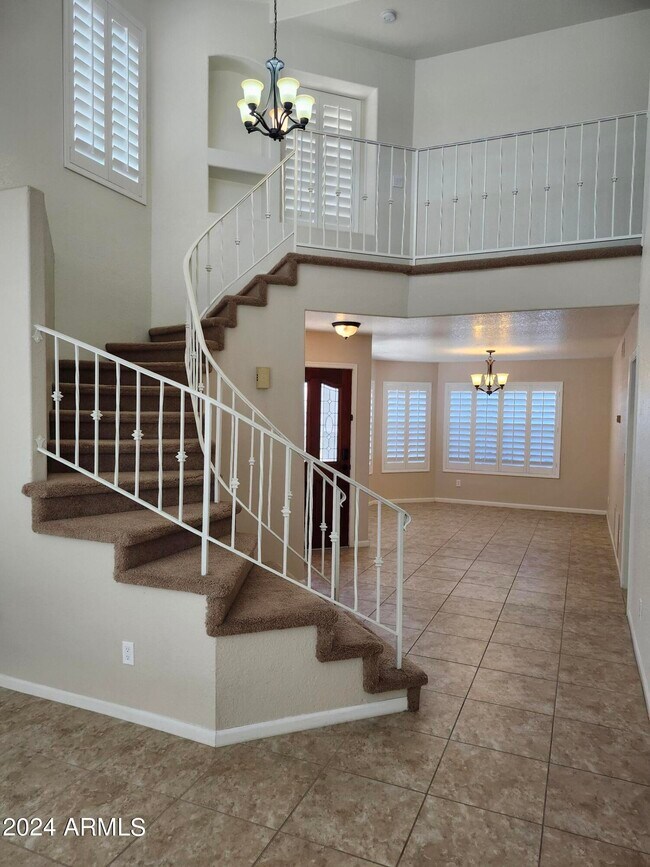 Foto del edificio - 18836 N 68th Ave