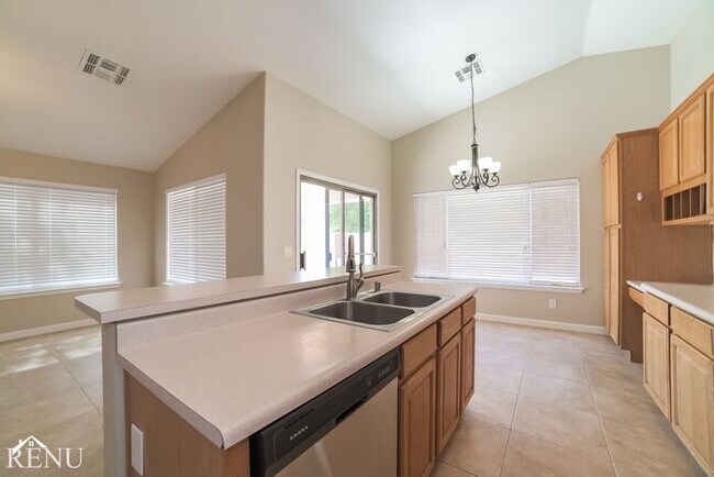 Building Photo - 7856 W San Miguel Ave
