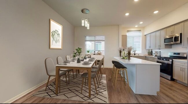 Dining/Kitchen - 812 Ada St