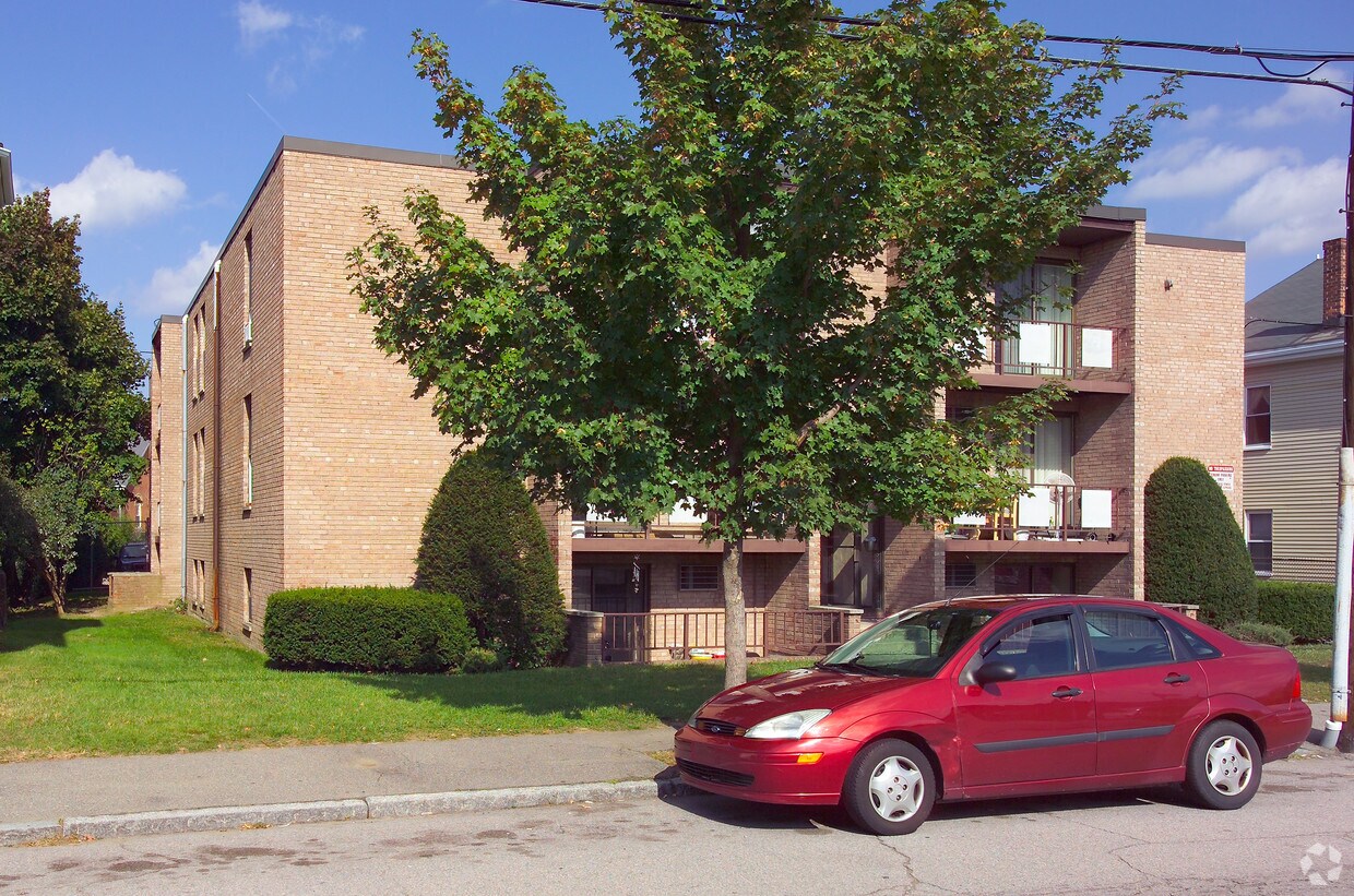 Building Photo - Posalee Apartments
