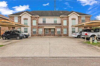Building Photo - 1607 W Omni Ave