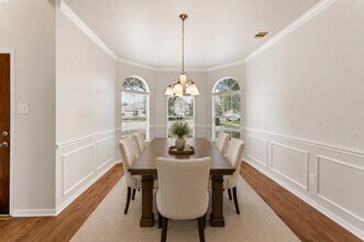 Building Photo - 21915 Sunvolt Ct