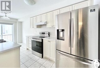 Building Photo - 248 Kinsman Dr