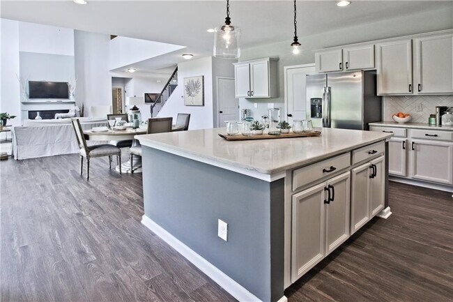 Foto del edificio - 331 Hudson Chase Ct