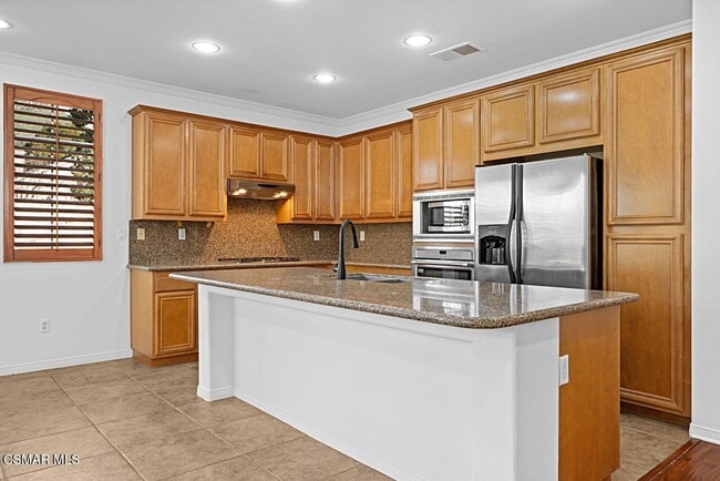 Building Photo - 193 Via Felicia