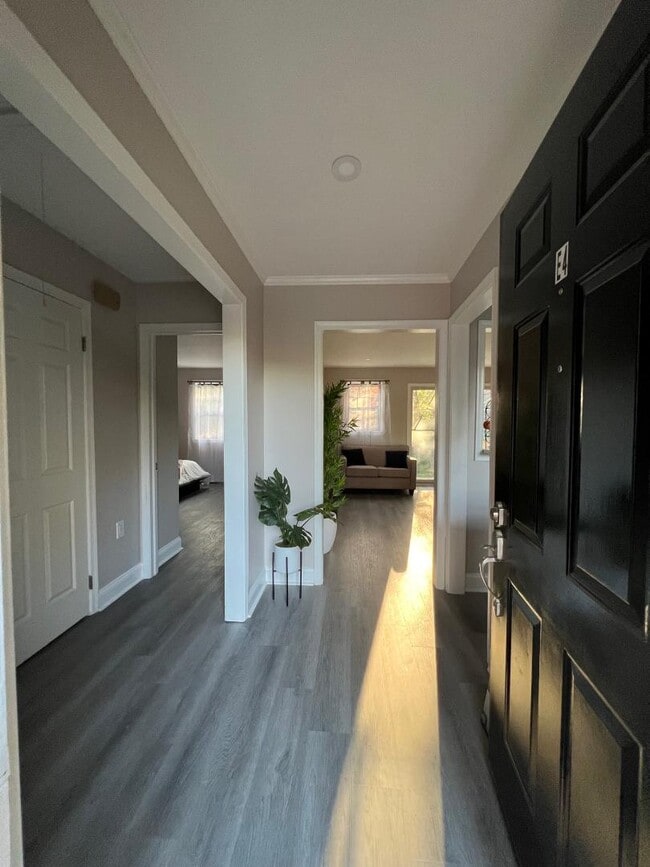 Building Photo - 4800 Lancaster Pike