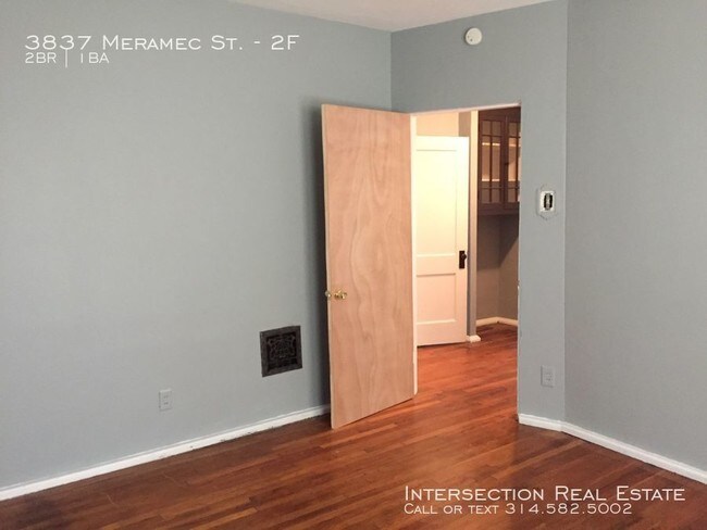 Building Photo - 3837 Meramec St