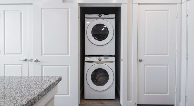 Foto del edificio - 1505 Oliver St