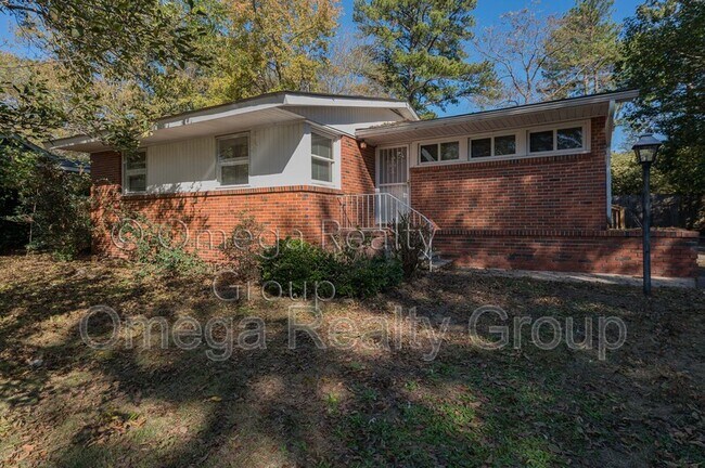 Building Photo - 105 Elder St