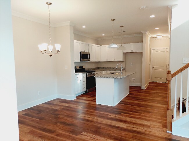 Building Photo - 1433 Springvale Hill Dr