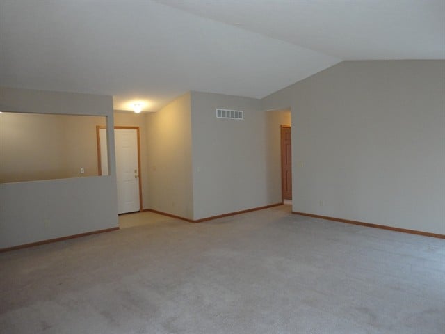 Building Photo - 2079 Charnwood Ct