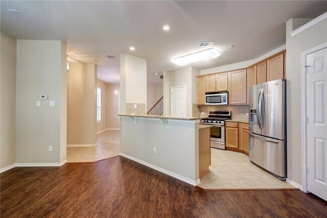 Foto del edificio - 1310 W Parmer Ln