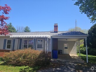 Building Photo - 3239 Lander Rd