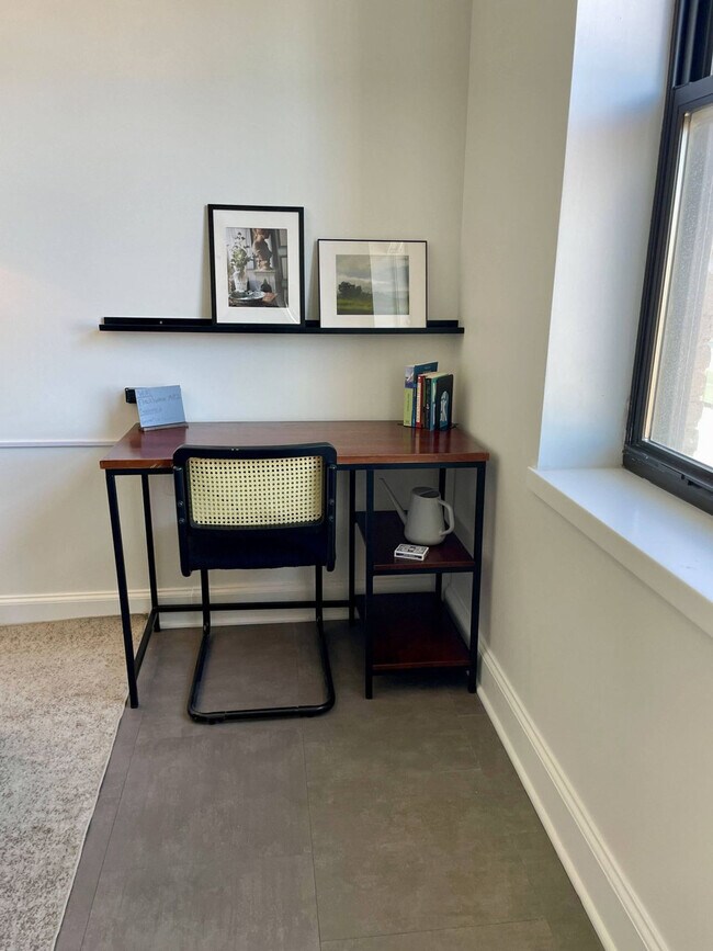 Foto del edificio - 758 N Broadway