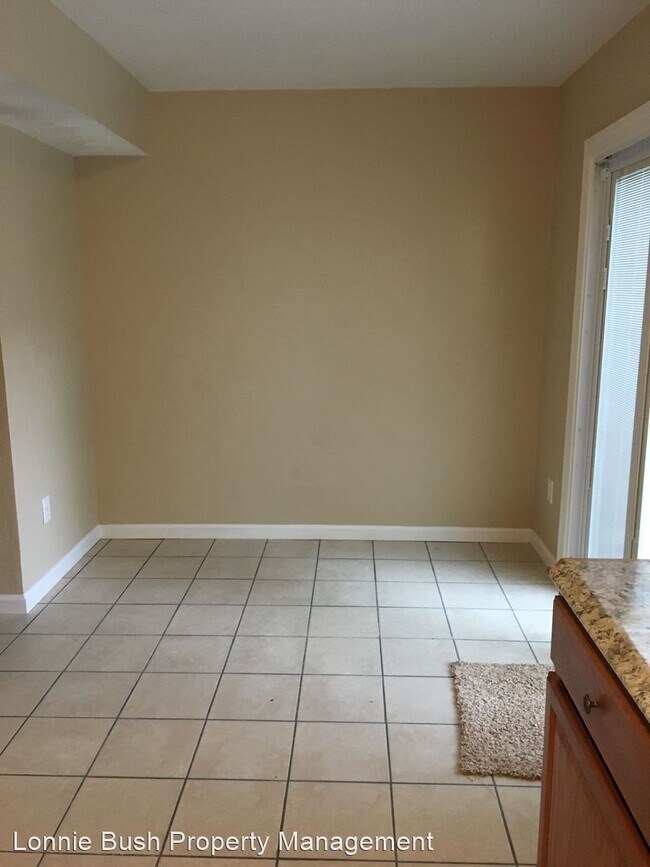 Building Photo - 3 br, 1.5 bath House - 1140 Old Clubhouse Rd