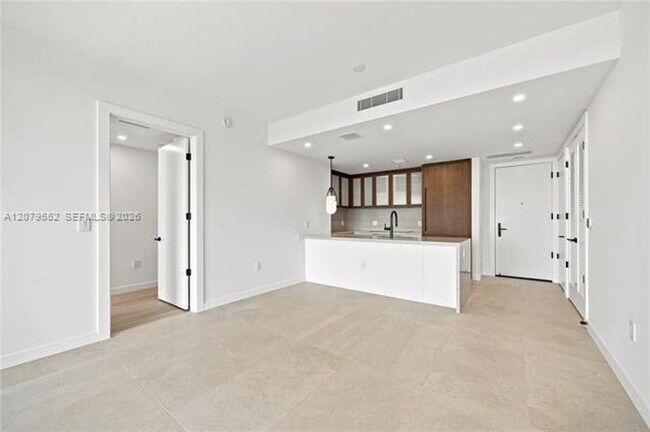 Foto del edificio - 2200 Brickell Ave