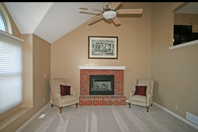 Foto del edificio - 15804 Horton St