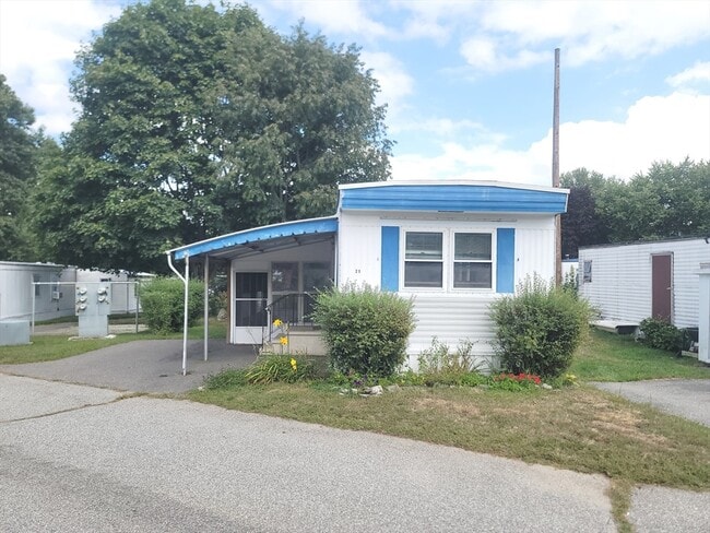 Building Photo - 239 Ayer Rd