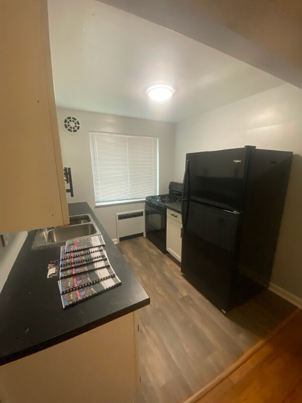 Building Photo - 3903 E Gatewood Ln