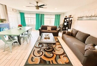 Building Photo - 4000 Gulf Terrace Dr