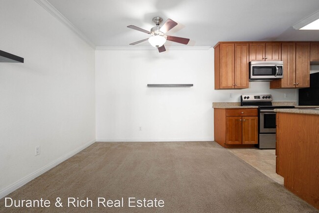 Building Photo - 2 br, 2 bath House - 190 Chambers Street U...