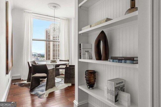 Foto del edificio - 57 Forsyth St NW