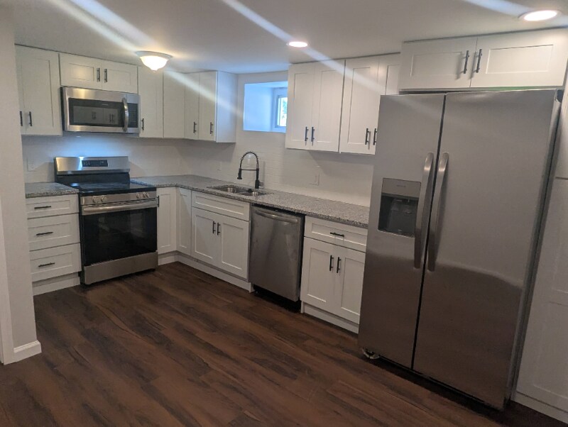 Foto principal - 5504 Carville Ave