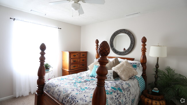 Bedroom - 2BR, 1.5BA - 966 SF - Monticello Village