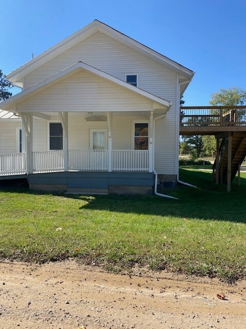 Front of Building - 4989 Powell Hwy