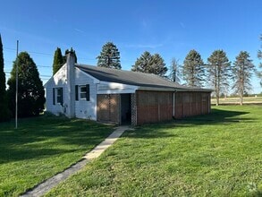 Building Photo - 253 Beacon Light Rd